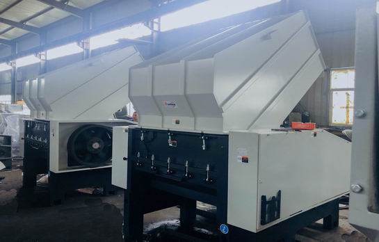 Plastic Granulator Shredder Machine Manufacturer