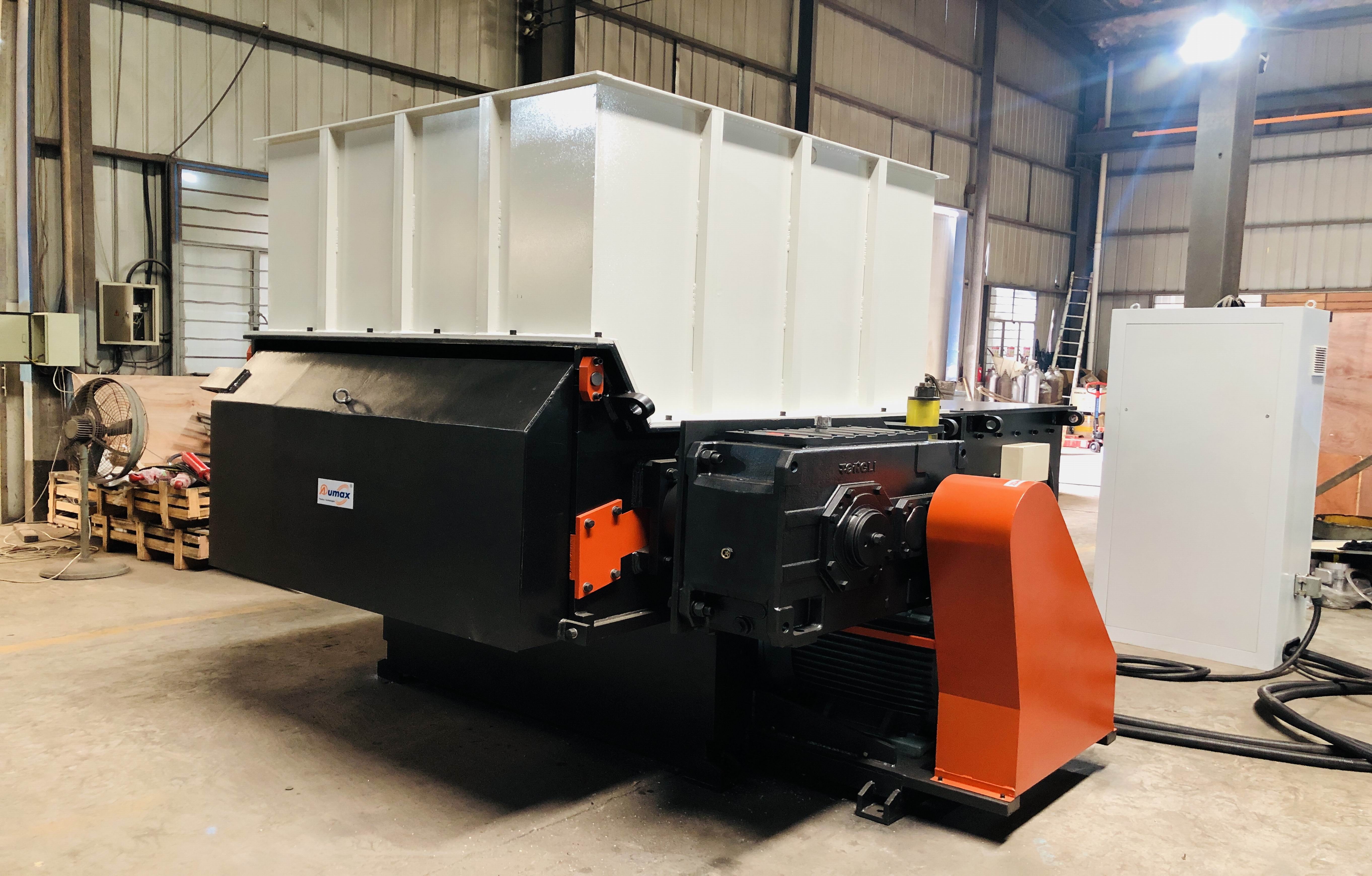 Plastic Recycling Shredder Machine