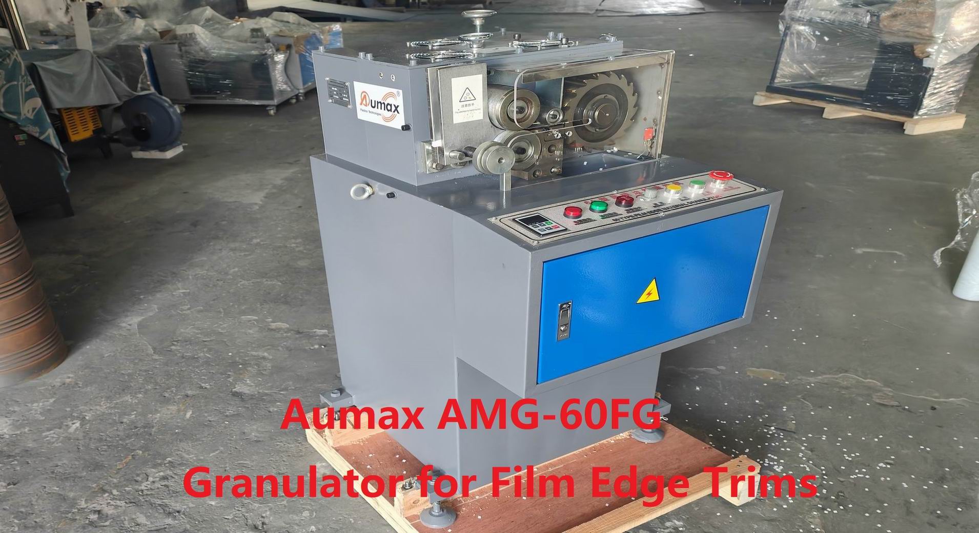 Squeezing Type Granulator for Blowing Films Edge Trims