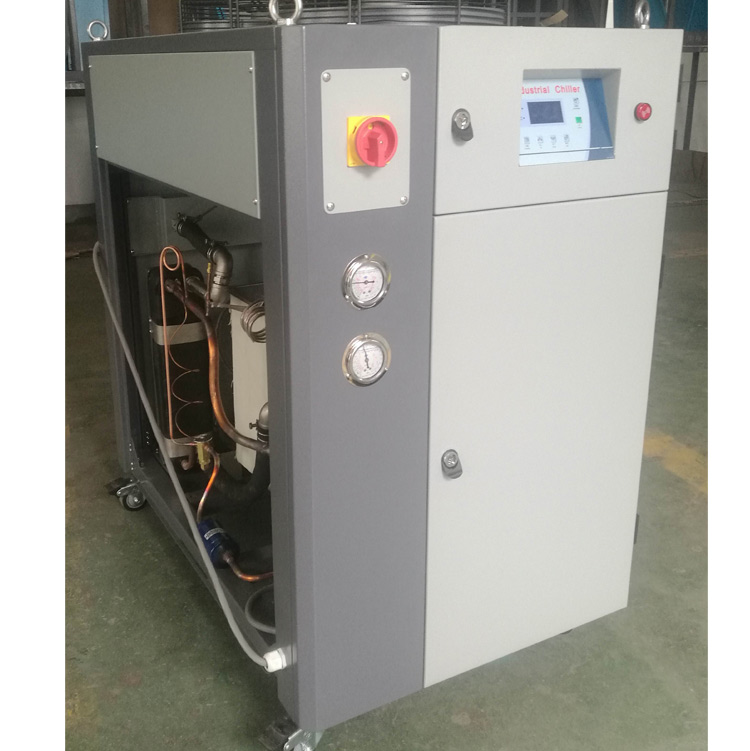 Industrial water chiller